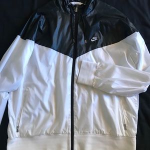 Men’s Nike Windbreaker